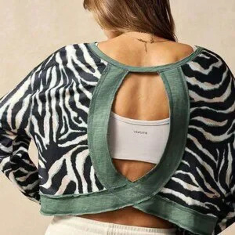 Multicolor Women's Zebra Print Green Long-Sleeved Sports T-Shirt